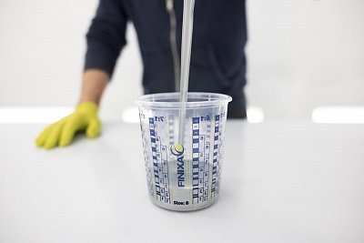 Finixa Miešací kelímok na farbu 2240ml